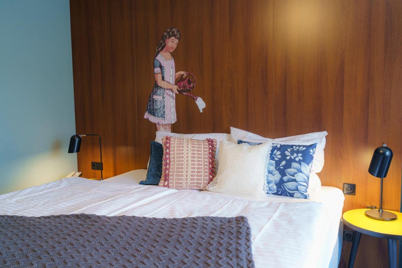 Tante Alma'S Bonner Hotel Bagian luar foto